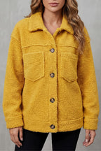 Flora – Chaqueta de tejido polar con textura y botones – Victoria Studio
