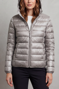 Aeris – Plumífero ultraligero plegable – Victoria Studio