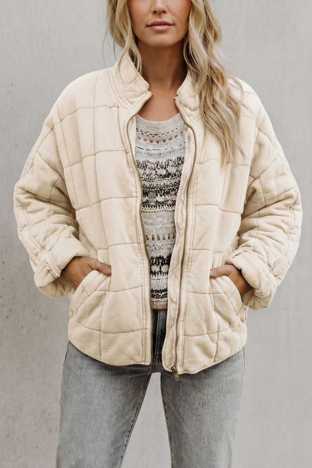 Elara – Chaqueta acolchada de corte relajado – Victoria Studio
