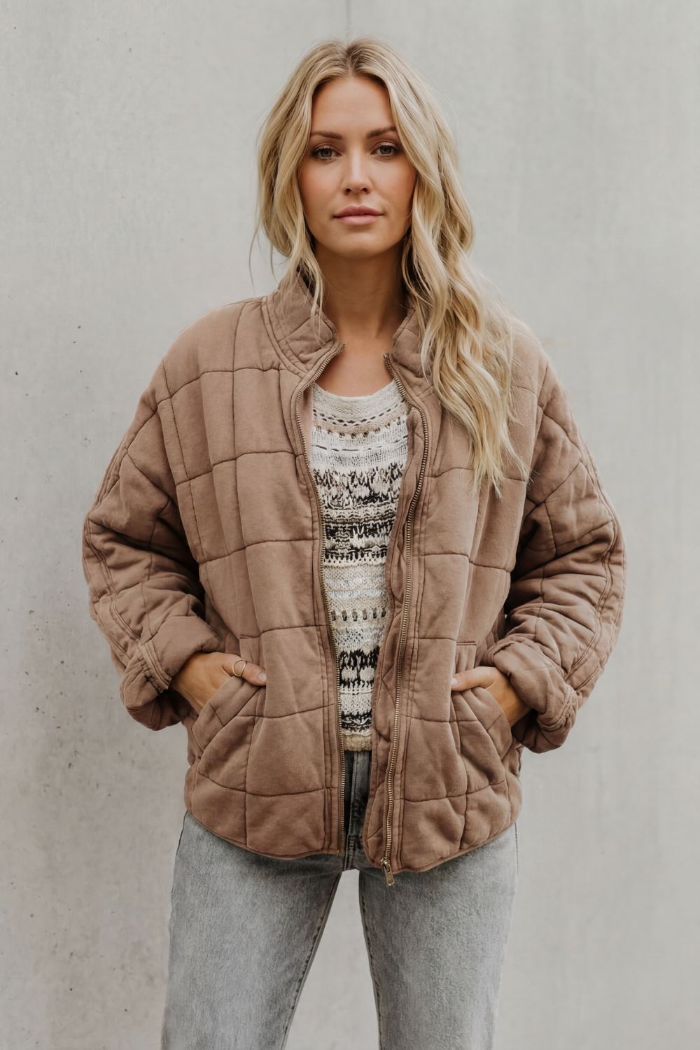Elara – Chaqueta acolchada de corte relajado – Victoria Studio