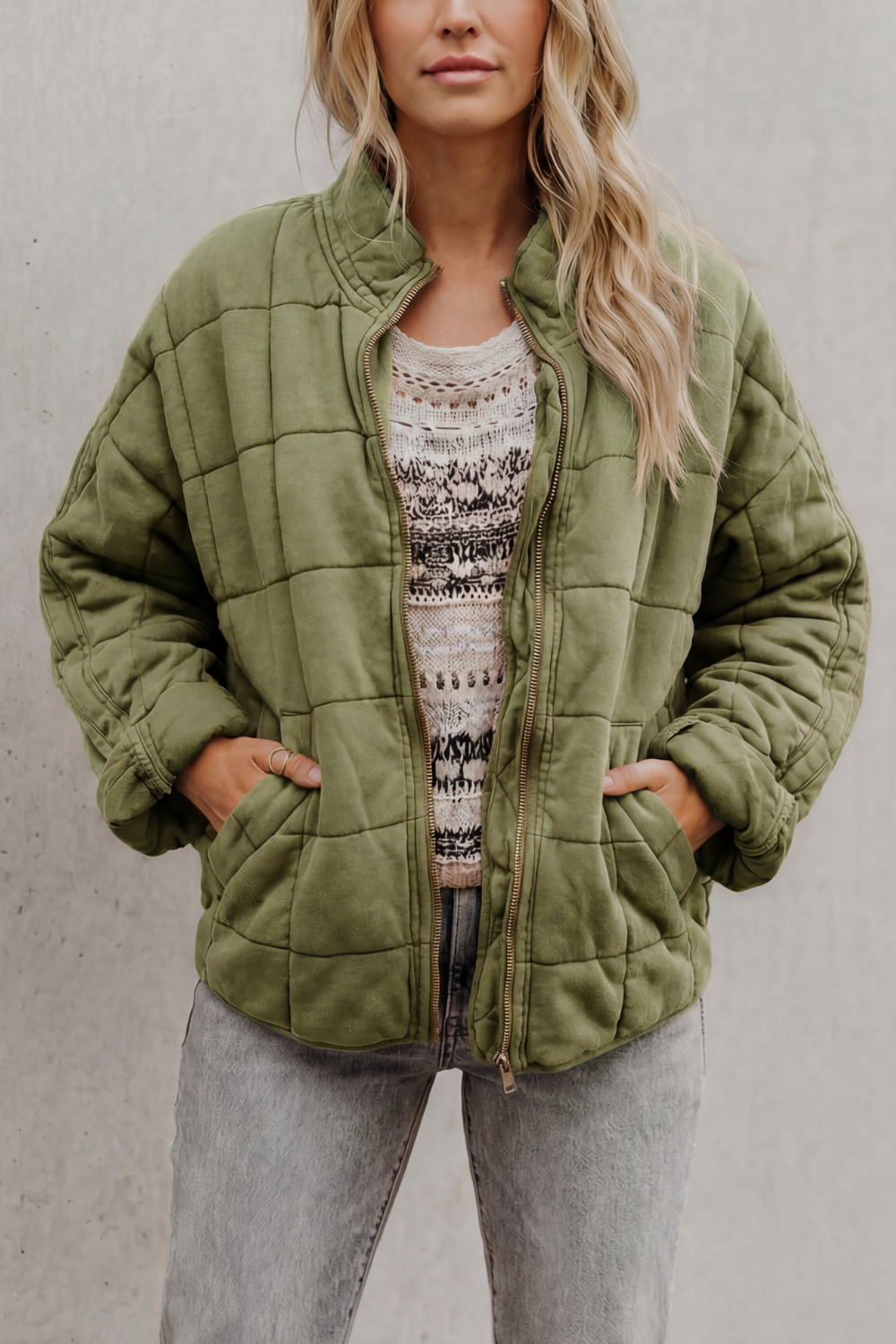 Elara – Chaqueta acolchada de corte relajado – Victoria Studio