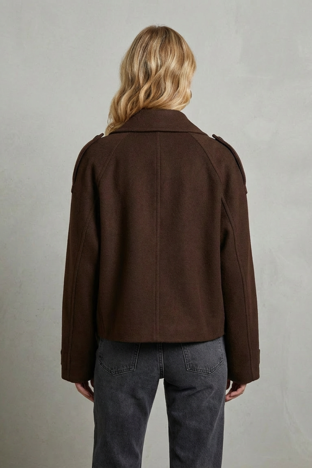 Anaïs – Chaqueta urbana corta de mezcla de lana – Victoria Studio
