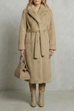 Isadora – Oversized Faux-Fur Long Coat – Victoria Studio
