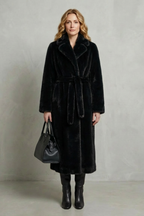 Isadora – Oversized Faux-Fur Long Coat – Victoria Studio