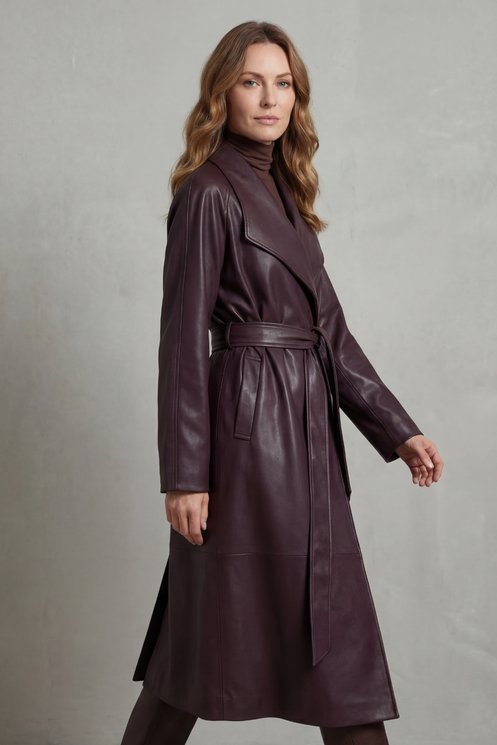 Margaux – Trench ceinturé en similicuir – Victoria Studio