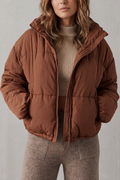 Liora – Plumífero corto acolchado – Victoria Studio