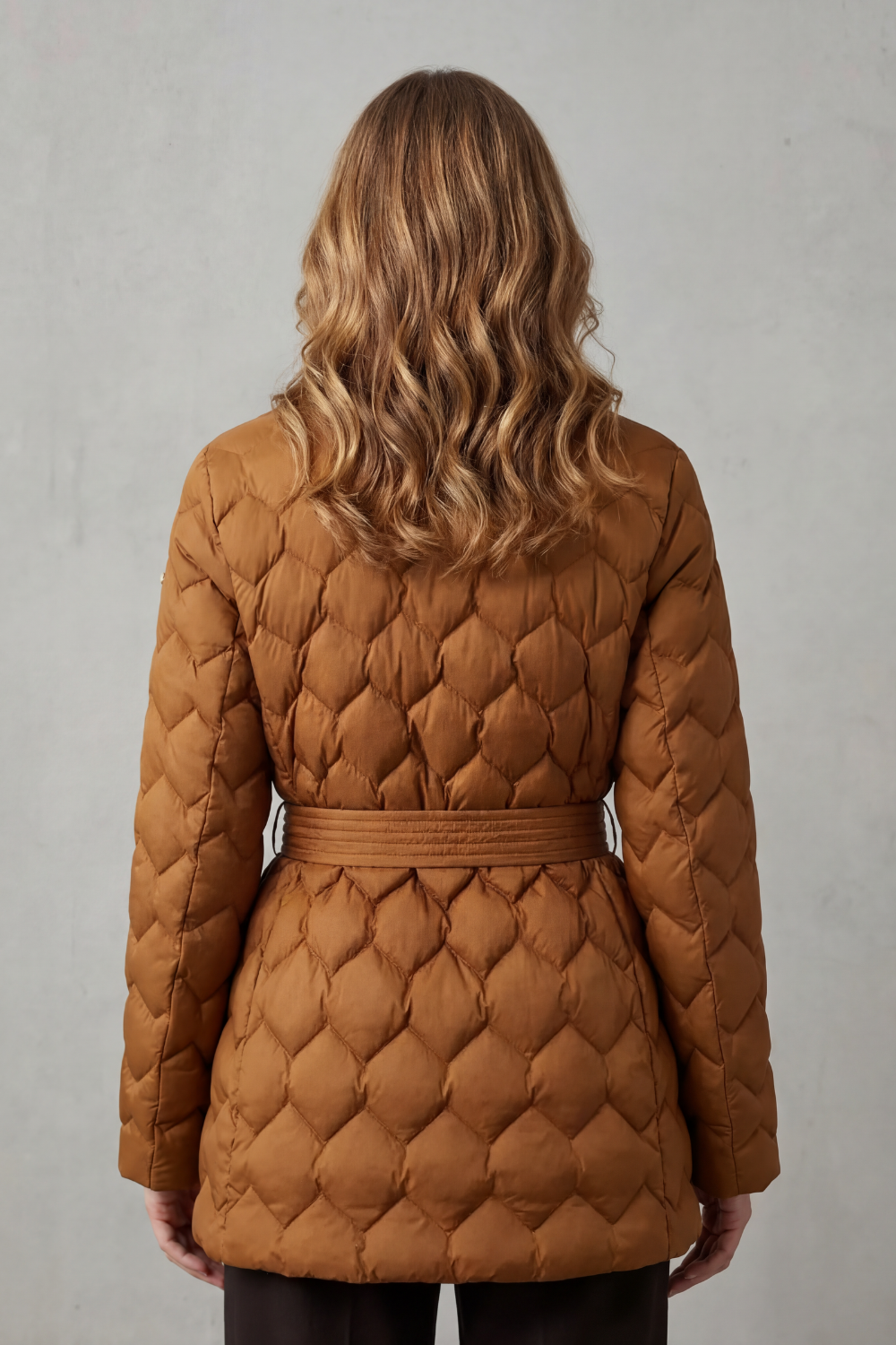 Soline – Sculpted Belted Puffer Jacket – Victoria Studio