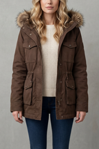 Violette – Parka con capucha ribeteada de pelo sintético – Victoria Studio
